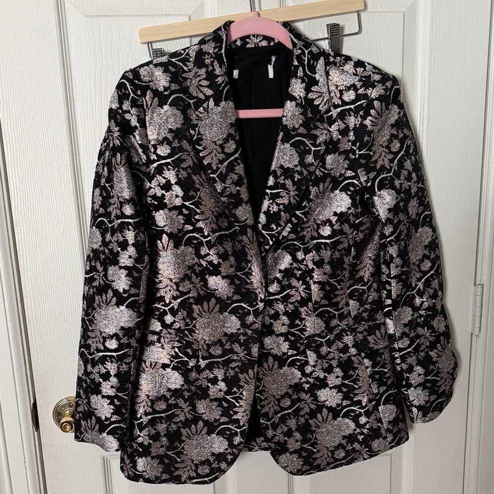 Joe Fresh Black, rose gold and Silver Floral Blazer size 8